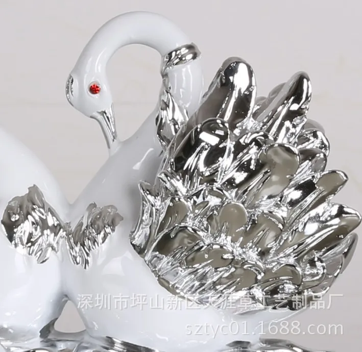 Wedding gifts resin crafts ornaments Queen Decoration harmonious and happy marriage souvenir gift
Wedding gifts resin crafts ornaments Queen Decoration harmonious and happy marriage souvenir gift