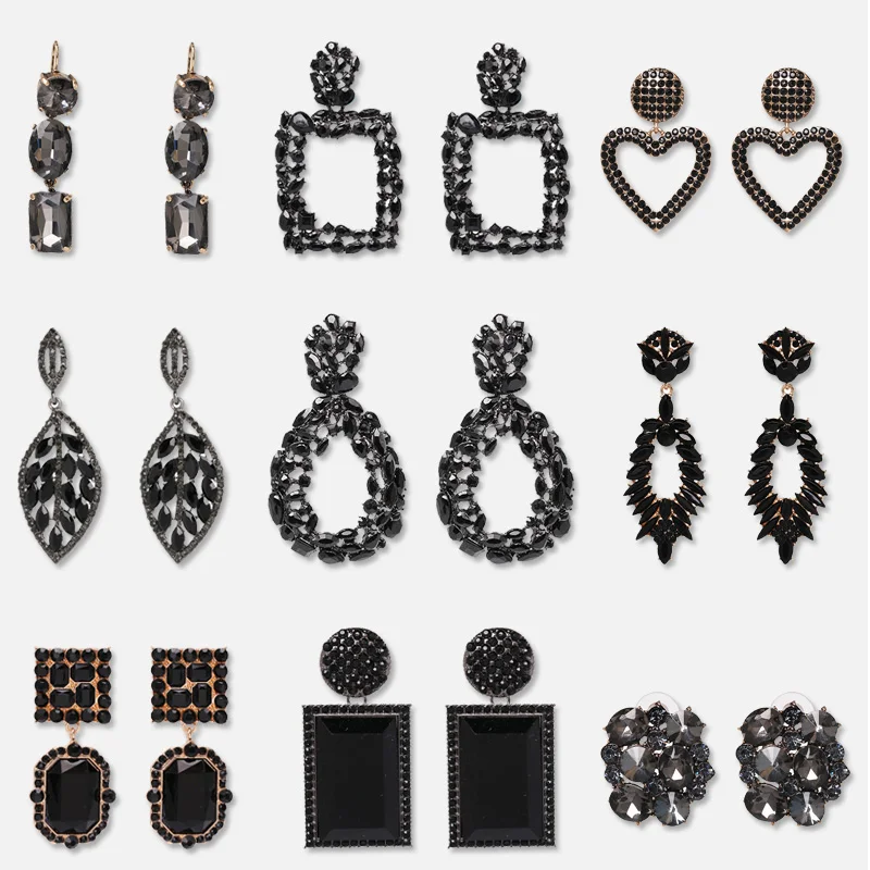 FASHIONSNOOPS Luxury Elegant Love Heart Crystal Earrings Statement Jewelry Geometric Drop Earrings For Women Brincos
FASHIONSNOOPS Luxury Elegant Love Heart Crystal Earrings Statement Jewelry Geometric Drop Earrings For Women Brincos