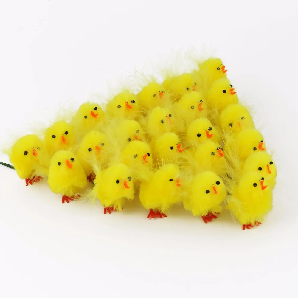 Easter Chicks With Accessories 4 Pack with Easter Bonnet /& Easter Head Scarf
