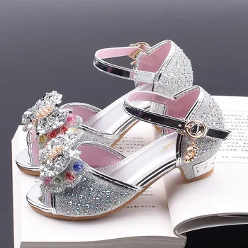 New Girls Princess Shoes Children High Heels Pearl Bow Leather Sandals Glitter Dance Dress Weddings Party Kids Fashion Sequins
New Girls Princess Shoes Children High Heels Pearl Bow Leather Sandals Glitter Dance Dress Weddings Party Kids Fashion Sequins