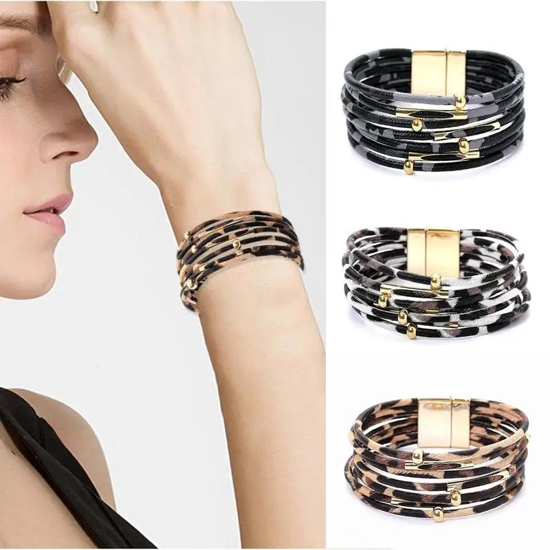 Explosive Alloy Magnet Buckle New Leopard Bracelet Wearing Beads Small Commodity Leather Bracelet Copper Tube Fashion Casual
Explosive Alloy Magnet Buckle New Leopard Bracelet Wearing Beads Small Commodity Leather Bracelet Copper Tube Fashion Casual