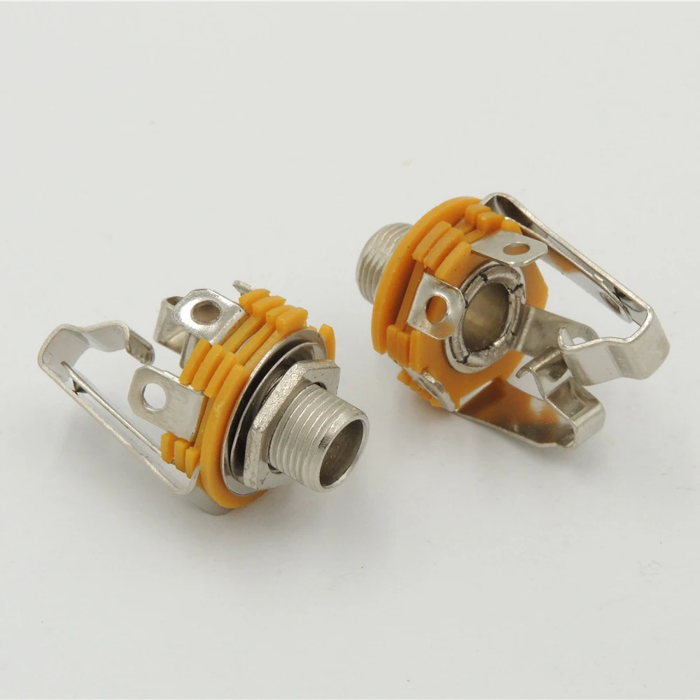 1/4inch 6.35mm stereo TRS with switch socket jack female connector panel mount Solder
1/4inch 6.35mm stereo TRS with switch socket jack female connector panel mount Solder