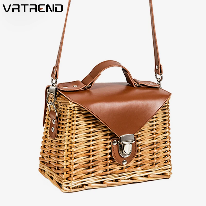 Handmade Rattan Woven Bag Braided Hollow Out Beach Basket Straw Tote Handbag Fashion Top-Handle Storage Organizer Bags Women Bag
Handmade Rattan Woven Bag Braided Hollow Out Beach Basket Straw Tote Handbag Fashion Top-Handle Storage Organizer Bags Women Bag