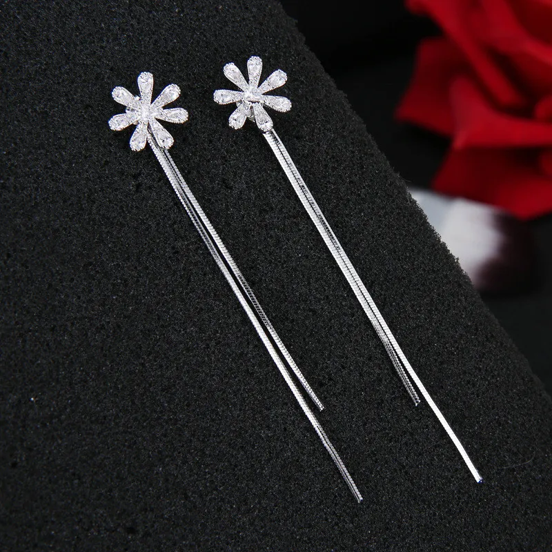 925 sterling silver Stud earrings Temperament long flower Set auger Women's fashion jewelry wholesale
925 sterling silver Stud earrings Temperament long flower Set auger Women's fashion jewelry wholesale