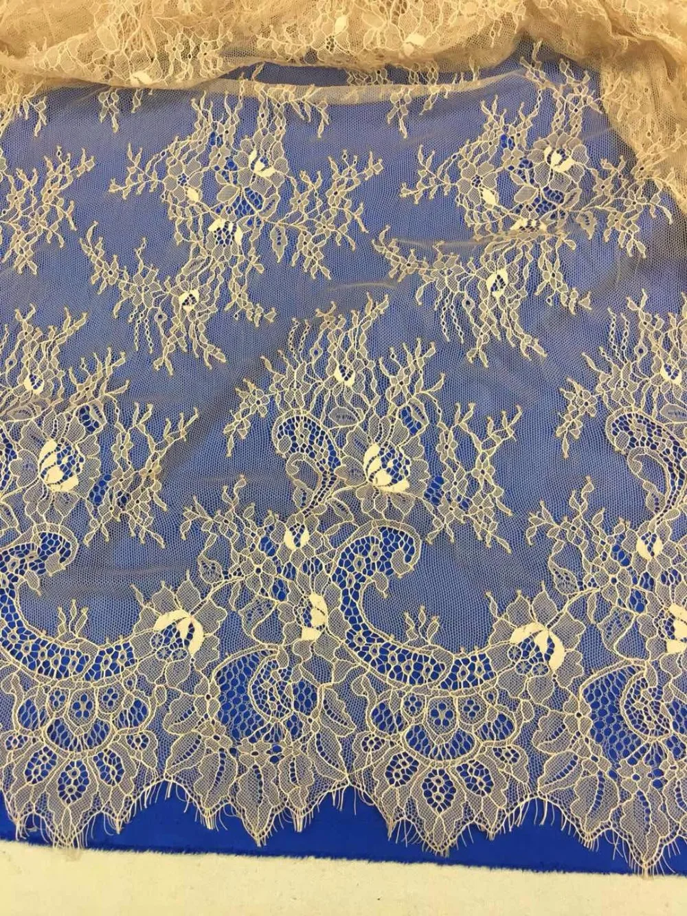 10pcs/bag ss02 luxury best quality small dobby eyeflash embroidery french tulle mesh lace fabric for wedding bridal dress
10pcs/bag ss02 luxury best quality small dobby eyeflash embroidery french tulle mesh lace fabric for wedding bridal dress