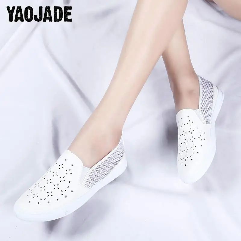 2018new Mothers, Ladies' Shoes, Spring And Autumn Anti Slip, Soft Bottom,soft Flat, Soft And Comfortable Casual Shoes.
2018new Mothers, Ladies' Shoes, Spring And Autumn Anti Slip, Soft Bottom,soft Flat, Soft And Comfortable Casual Shoes.