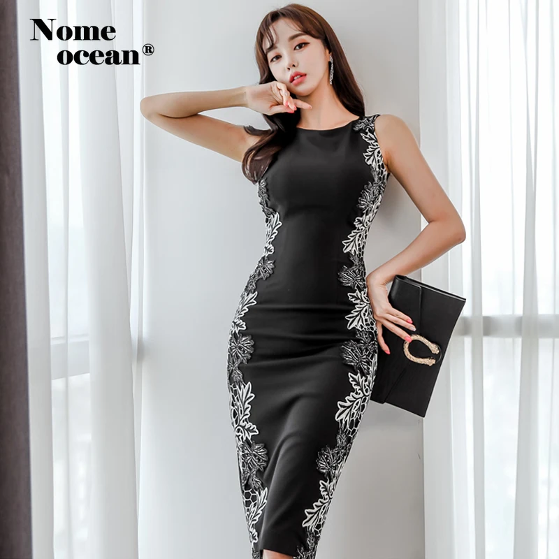 Embroidered Lace Applique Side Midi Dresses O-neck Sleeveless Female Tank Dresses 2019 Summer Party Office Lady Dress M19053007
Embroidered Lace Applique Side Midi Dresses O-neck Sleeveless Female Tank Dresses 2019 Summer Party Office Lady Dress M19053007