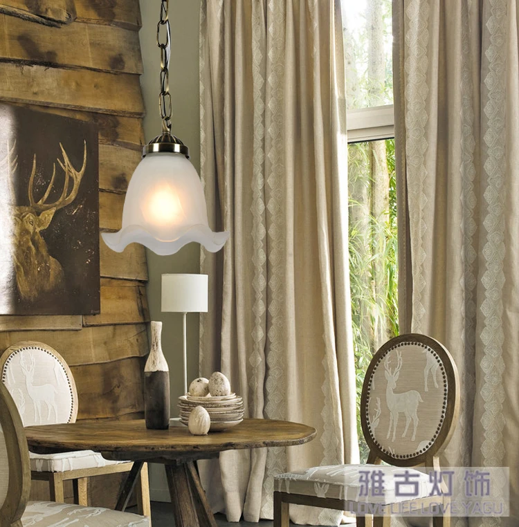 Free Shipping 2PCS EMS simple fashion lights small chandelier channel lights single chandelier
Free Shipping 2PCS EMS simple fashion lights small chandelier channel lights single chandelier