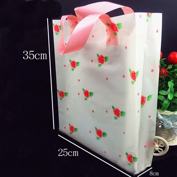 25x35cm Plastic Gift Bag Tick Shopping Bags For Clothes Packaging Red Rose Flower Pattern 50pcs/lot Wedding Gift Packaging
25x35cm Plastic Gift Bag Tick Shopping Bags For Clothes Packaging Red Rose Flower Pattern 50pcs/lot Wedding Gift Packaging