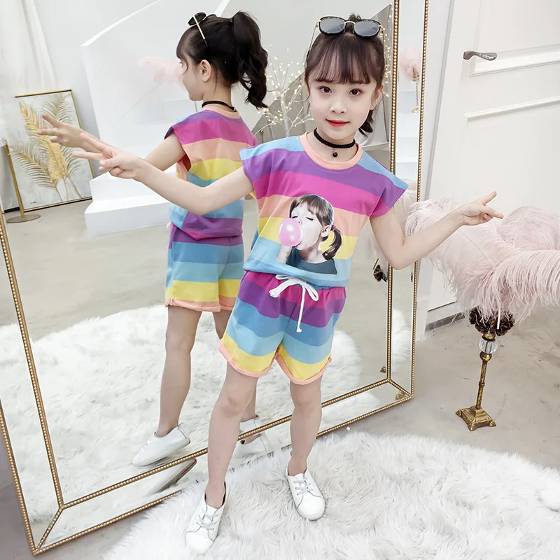 ZSIIBO Vogue Toddler Girls Suit Sports Rainbow T-shirt striped shorts print summer 2019 color matching Girl Costume Set WGTTZ58
ZSIIBO Vogue Toddler Girls Suit Sports Rainbow T-shirt striped shorts print summer 2019 color matching Girl Costume Set WGTTZ58