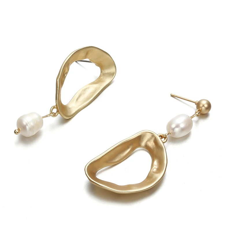 Gold Trendy Jewelry Asymmetrical Earrings Pearl Geometric Irregular Drop Earrings Pendientes Metal Mini Shell Small Earrings
Gold Trendy Jewelry Asymmetrical Earrings Pearl Geometric Irregular Drop Earrings Pendientes Metal Mini Shell Small Earrings