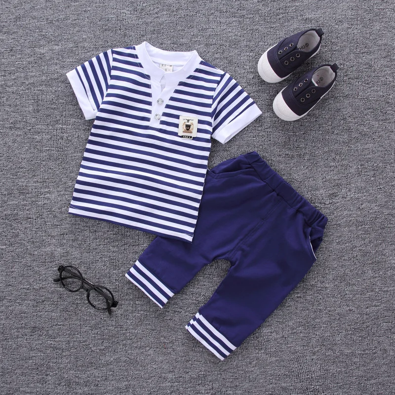 Child clothes 2018 new Baby boy striped Casual short sleeve T-shirt + shorts set 2 piece Baby set
Child clothes 2018 new Baby boy striped Casual short sleeve T-shirt + shorts set 2 piece Baby set