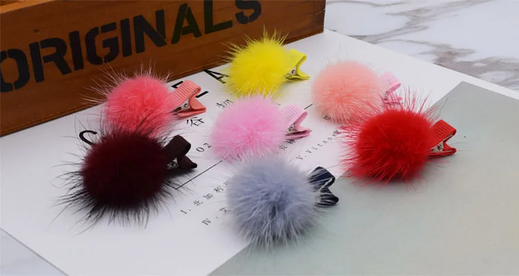 Pet Accessories clip Dog Bows Dog Grooming Hair Bows mink hair ball baby hairpin all wrapped cloth hairpin jewelry 50pcs/lot
Pet Accessories clip Dog Bows Dog Grooming Hair Bows mink hair ball baby hairpin all wrapped cloth hairpin jewelry 50pcs/lot