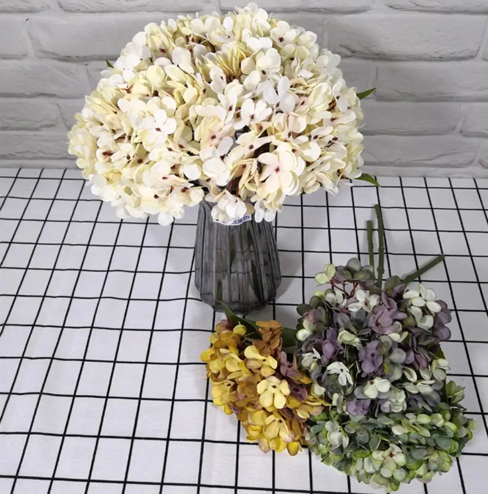 34cm Classic Artificial Flower Bouquet Artificial Hydrangea Flowers Silk Flowers Wedding Decoration Party Home Decor
34cm Classic Artificial Flower Bouquet Artificial Hydrangea Flowers Silk Flowers Wedding Decoration Party Home Decor