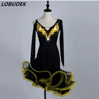 Super flash Diamond Dress sexy slim bright stones one piece dress All-match Latin jazz Modern dance costumes Bar stage show
Super flash Diamond Dress sexy slim bright stones one piece dress All-match Latin jazz Modern dance costumes Bar stage show