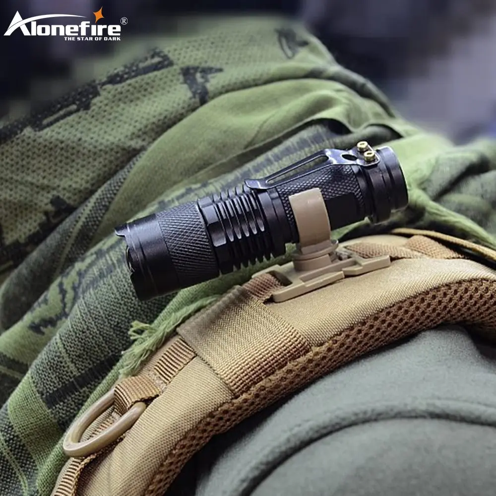AloneFire led flashlight swivel U ring clip webbing clamp Tactical backpack attach strap hang camp outdoor hike mountain climb
AloneFire led flashlight swivel U ring clip webbing clamp Tactical backpack attach strap hang camp outdoor hike mountain climb