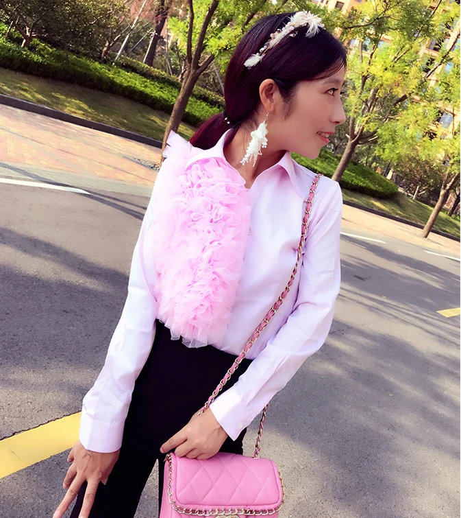 2019 new spring and summer women shirts mesh spliced thin shirt blouse big flare pants
2019 new spring and summer women shirts mesh spliced thin shirt blouse big flare pants