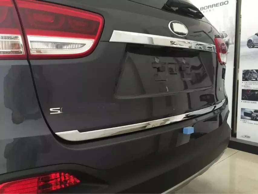Chrome Rear Trunk garnish Lid tail hood Cover trim For 2015 2016 KIA Sorento high quality stickers trim car styling accessories
Chrome Rear Trunk garnish Lid tail hood Cover trim For 2015 2016 KIA Sorento high quality stickers trim car styling accessories