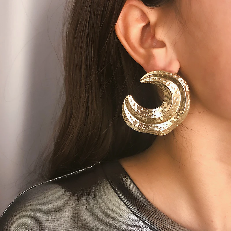 AENSOA Fashion Gold Color Large Statement Earrings 2019 Moon Shape Big Drop Dangle Earrings For Women Party Wedding Jewelry Gift
AENSOA Fashion Gold Color Large Statement Earrings 2019 Moon Shape Big Drop Dangle Earrings For Women Party Wedding Jewelry Gift