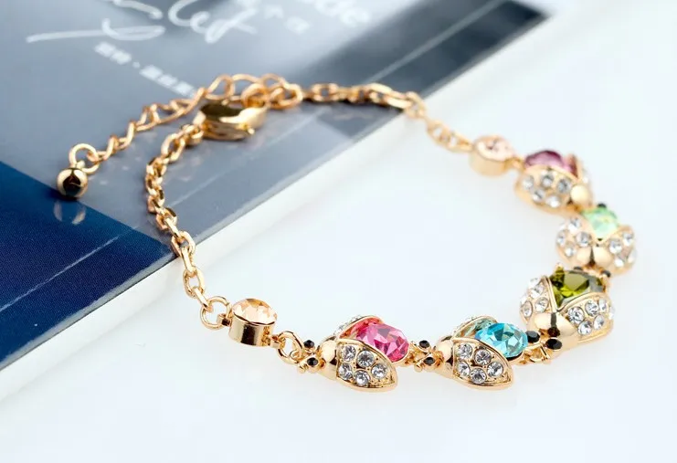 2019 Korean Edition Charm Bracelet Jewelry Wholesale Austria Imports Czech Drill Beetle Exquisite Bracelet Snap Button Jewelry
2019 Korean Edition Charm Bracelet Jewelry Wholesale Austria Imports Czech Drill Beetle Exquisite Bracelet Snap Button Jewelry