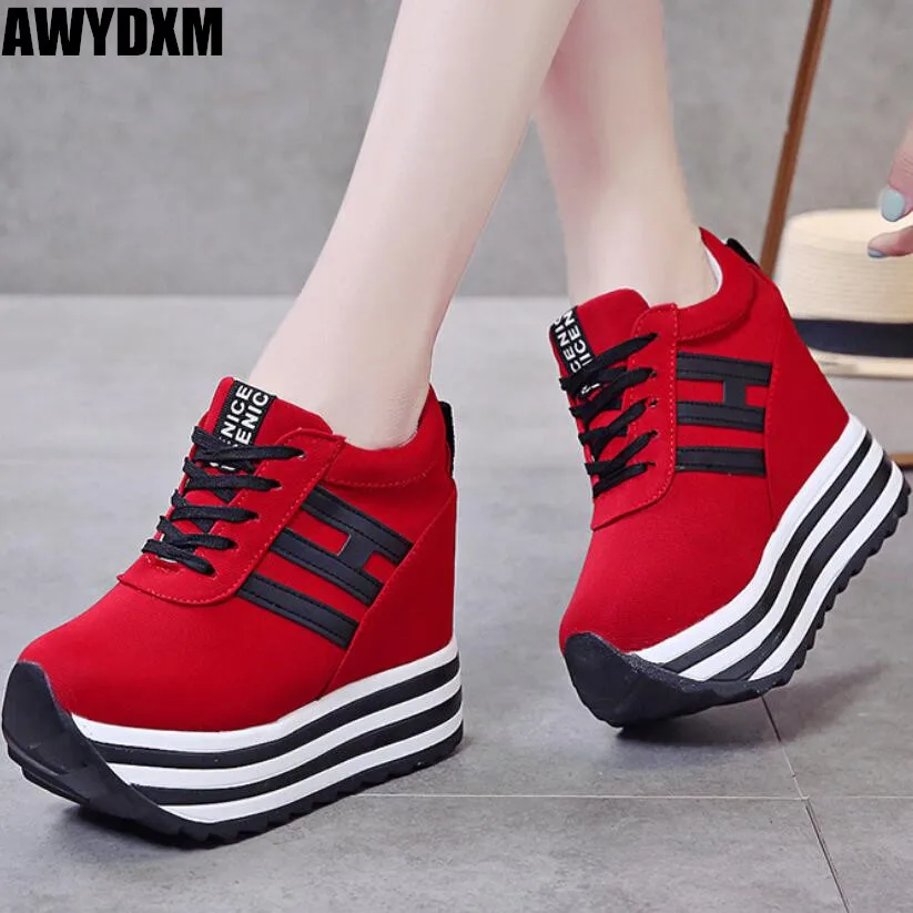 Women casual shoes autumn ladies Round head shallow Leisure sneakers Female lace up wedge Platform shoes woman shoes Mjuer S665
Women casual shoes autumn ladies Round head shallow Leisure sneakers Female lace up wedge Platform shoes woman shoes Mjuer S665