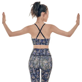 Running Sports Yoga Suit Female Yoga Clothing 2-piece Cross Strap Bra Jogging Fitness Training Set Print Women Sleeveless Snake
Running Sports Yoga Suit Female Yoga Clothing 2-piece Cross Strap Bra Jogging Fitness Training Set Print Women Sleeveless Snake