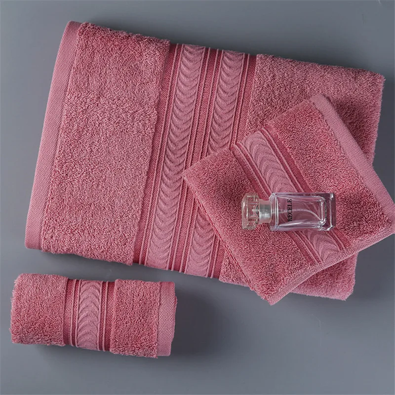 High-end cotton padded bath towel adult thickening large soft strong absorbent cotton household five-star hotel couple big towel
High-end cotton padded bath towel adult thickening large soft strong absorbent cotton household five-star hotel couple big towel