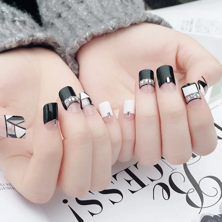 Elegant Fake Nails 24Pcs Black White Color Mix Chic Short False Nails with Pearl Rhinestone Square Acrylic Nails Tips
Elegant Fake Nails 24Pcs Black White Color Mix Chic Short False Nails with Pearl Rhinestone Square Acrylic Nails Tips
