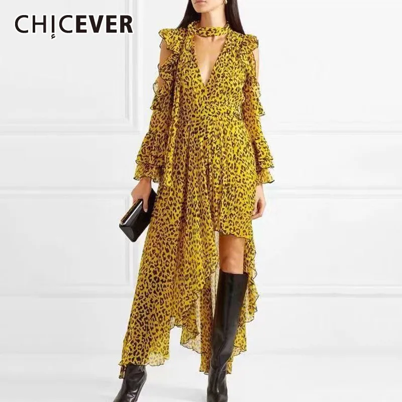 CHICEVER Summer Vintage Print Ruffles Chiffon Dress For Women V Neck Long Sleeve Backless High Waist Asymmetrical The Dresses
CHICEVER Summer Vintage Print Ruffles Chiffon Dress For Women V Neck Long Sleeve Backless High Waist Asymmetrical The Dresses