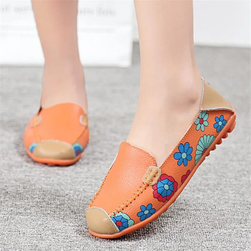New printed leather ladies single shoes flat with comfortable soft non-slip rubber soft bottom ladies shoes simple fashion 35-43
New printed leather ladies single shoes flat with comfortable soft non-slip rubber soft bottom ladies shoes simple fashion 35-43