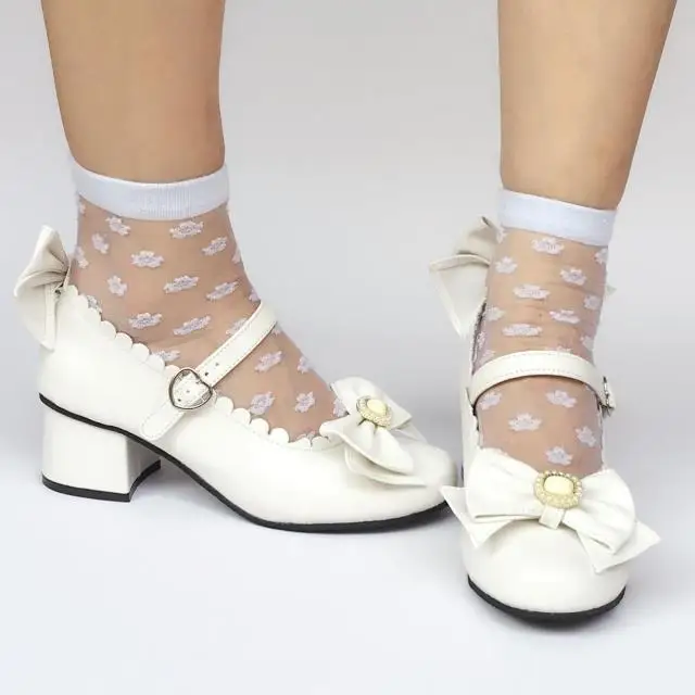 Sweet Bows Crossed Straps Matte Lolita Shoes Women Classic 6.3cm Heel Cosplay Shoes Japanese Style White
Sweet Bows Crossed Straps Matte Lolita Shoes Women Classic 6.3cm Heel Cosplay Shoes Japanese Style White