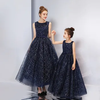 2019 Fashion new parent-child wear women's dress summer princess dress awning host host evening dress children's dress
2019 Fashion new parent-child wear women's dress summer princess dress awning host host evening dress children's dress