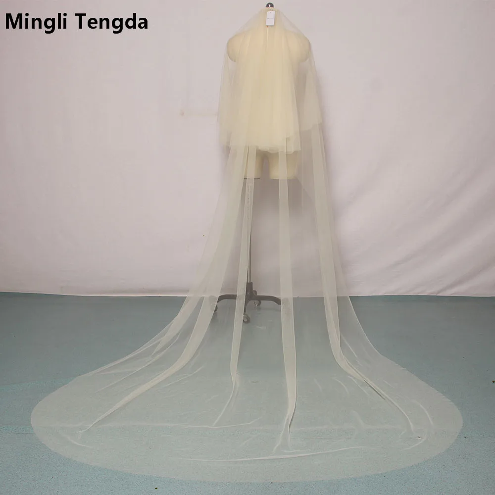 Mingli Tengda Champagne Bridal Veil Two Layers 3 M Wedding Veil Elegant Lady Blusher Veil with Comb Cut Edge Bridal Accessories
Mingli Tengda Champagne Bridal Veil Two Layers 3 M Wedding Veil Elegant Lady Blusher Veil with Comb Cut Edge Bridal Accessories