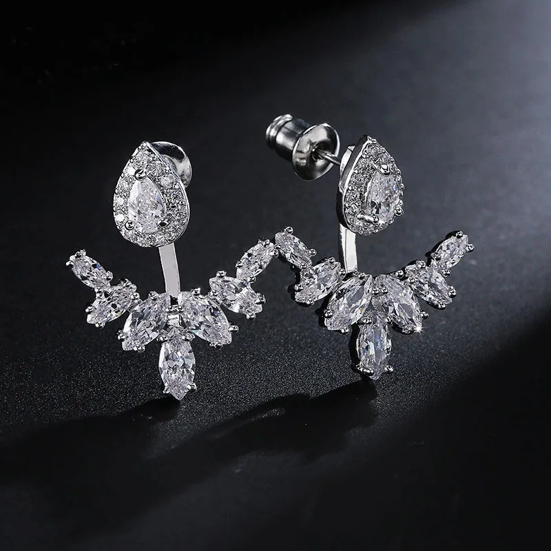 LISM Simple Elegant Leaf Earring Full Mirco Cubic Zircon Women Party Wedding Enegament Fringe Fashion Jewelry
LISM Simple Elegant Leaf Earring Full Mirco Cubic Zircon Women Party Wedding Enegament Fringe Fashion Jewelry