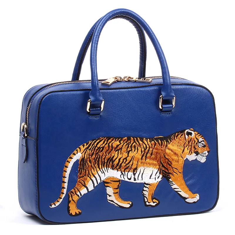 Women Bags Genuine Leather Embroidery Messenger Bag Girl Shoulder Bags Female Bag Braccialini Style Handicraft Cartoon Tiger
Women Bags Genuine Leather Embroidery Messenger Bag Girl Shoulder Bags Female Bag Braccialini Style Handicraft Cartoon Tiger