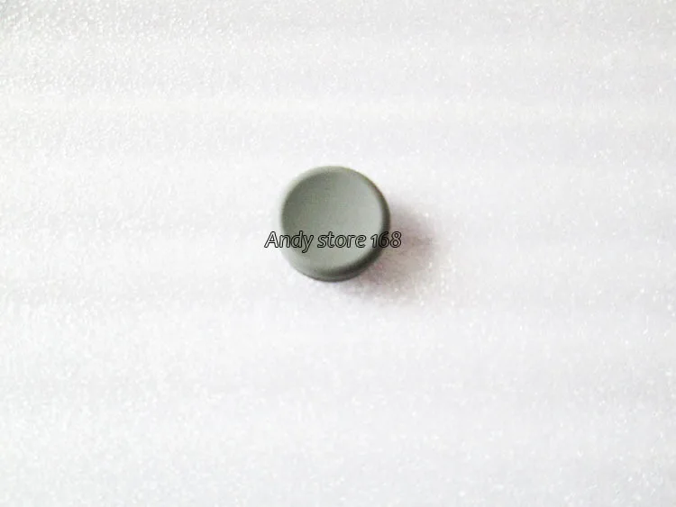 Good Quality Gray 3D Joystick Cap Analog Controller Stick Cap For Nintendo 3DS /3DS LL / 3DS XL 3DSXL.
Good Quality Gray 3D Joystick Cap Analog Controller Stick Cap For Nintendo 3DS /3DS LL / 3DS XL 3DSXL.