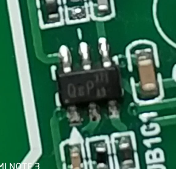 The New New Arrival Promotion play OEP37I/OTP37I patch 6 feet SOT23 - a power supply chip IC chip
The New New Arrival Promotion play OEP37I/OTP37I patch 6 feet SOT23 - a power supply chip IC chip