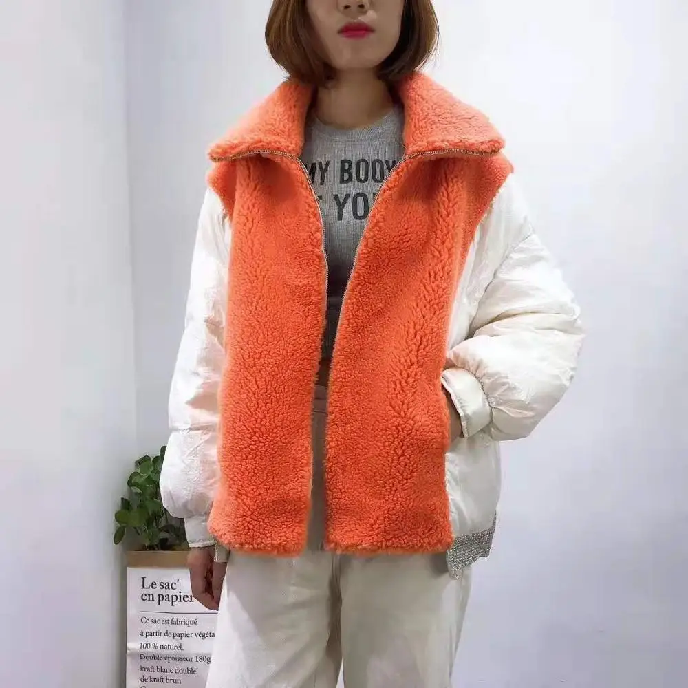 High quality sheep fur coat winter clothes women 2019 patchwork white duck down jacket pink overcoat warm parka turn-down collar
High quality sheep fur coat winter clothes women 2019 patchwork white duck down jacket pink overcoat warm parka turn-down collar