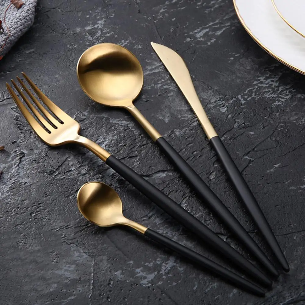Luxury Stainless Steel Cutlery Set Gold Plated Portugal Western Dinnerware Set Vacuum Plating Handle Quality Knife Fork 4 Pieces
Luxury Stainless Steel Cutlery Set Gold Plated Portugal Western Dinnerware Set Vacuum Plating Handle Quality Knife Fork 4 Pieces