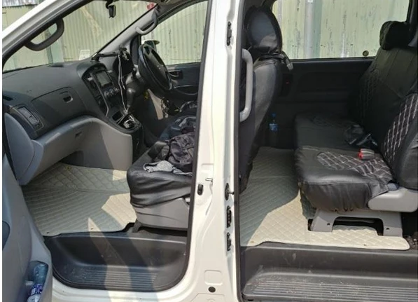 Good mats! Custom full set car floor mats for Right hand drive Hyundai H1 12 seats 2019-2010 waterproof car carpets for H-1 2013
Good mats! Custom full set car floor mats for Right hand drive Hyundai H1 12 seats 2019-2010 waterproof car carpets for H-1 2013