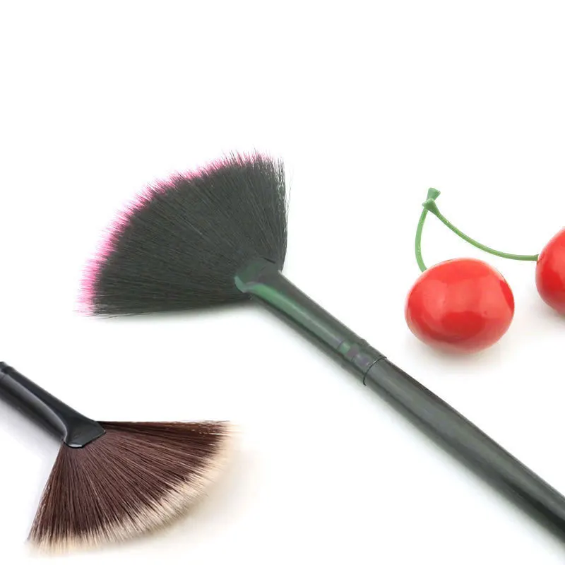 1pcs Professional high quality Artificial fiber wool sector powder blush eyeshadow Cosmetic brushes Beauty makeup tool new set
1pcs Professional high quality Artificial fiber wool sector powder blush eyeshadow Cosmetic brushes Beauty makeup tool new set
