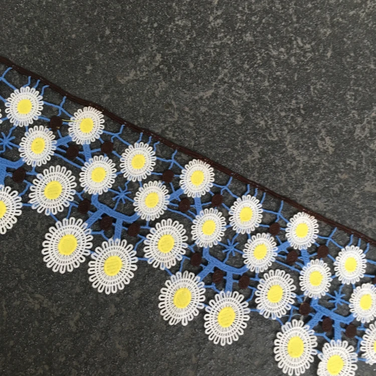 14.5cm Width 1 yard blue color sunflower High quality Diy embroidered lace White lace trim
14.5cm Width 1 yard blue color sunflower High quality Diy embroidered lace White lace trim