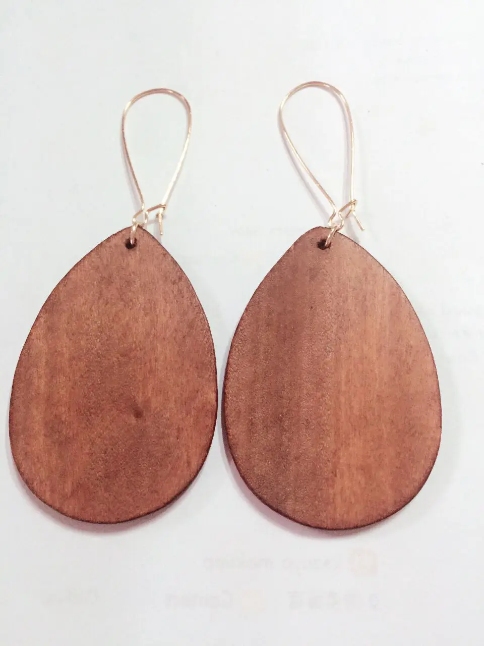 round style good quality color hoop wood earring hollow 2016 personality New design Big handmade
round style good quality color hoop wood earring hollow 2016 personality New design Big handmade