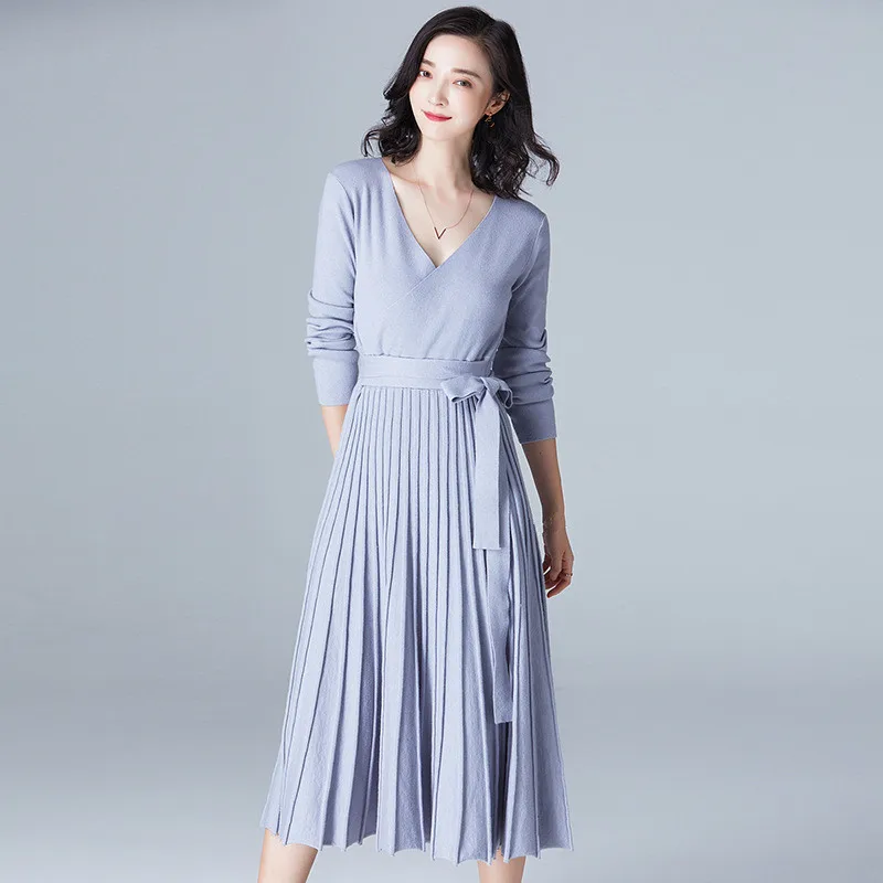 Autumn Women Knitted Dress Fashion V-Neck Long Slim Belt Pullover Sweater Dress Jurken Elegant Pleated Party Winter Dress C4916
Autumn Women Knitted Dress Fashion V-Neck Long Slim Belt Pullover Sweater Dress Jurken Elegant Pleated Party Winter Dress C4916
