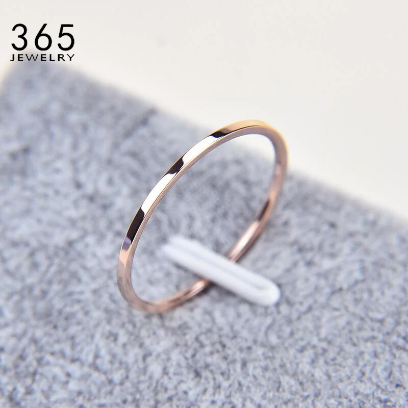 Trendy 1.2MM Promotion Titanium Steel Smooth Couple Rings Rose Gold Color Thin Little Knuckle Midi Finger Ring Wedding Gift
Trendy 1.2MM Promotion Titanium Steel Smooth Couple Rings Rose Gold Color Thin Little Knuckle Midi Finger Ring Wedding Gift