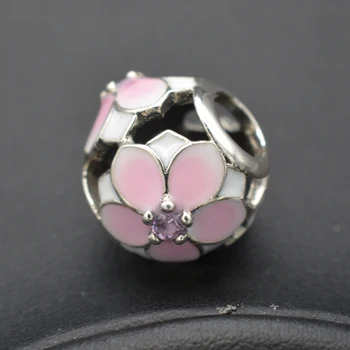 Sakura petal silver beads Japanese small fresh silver bracelet accessories new launch
Sakura petal silver beads Japanese small fresh silver bracelet accessories new launch
