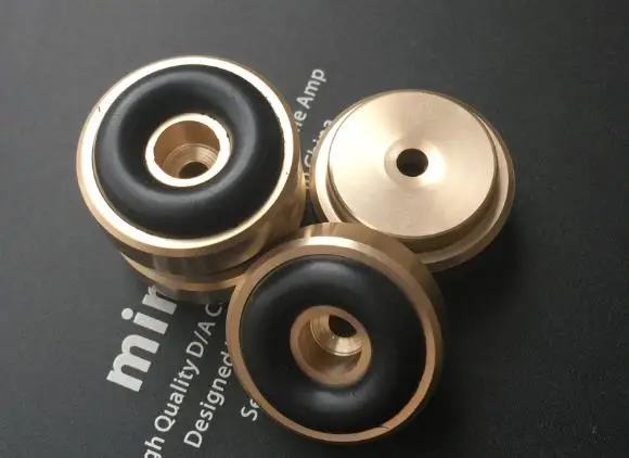 gold Diameter 20mm Height 9mm rubber band damping Aluminum machine feet Speaker shock spikes ( sets= 4pcs )
gold Diameter 20mm Height 9mm rubber band damping Aluminum machine feet Speaker shock spikes ( sets= 4pcs )