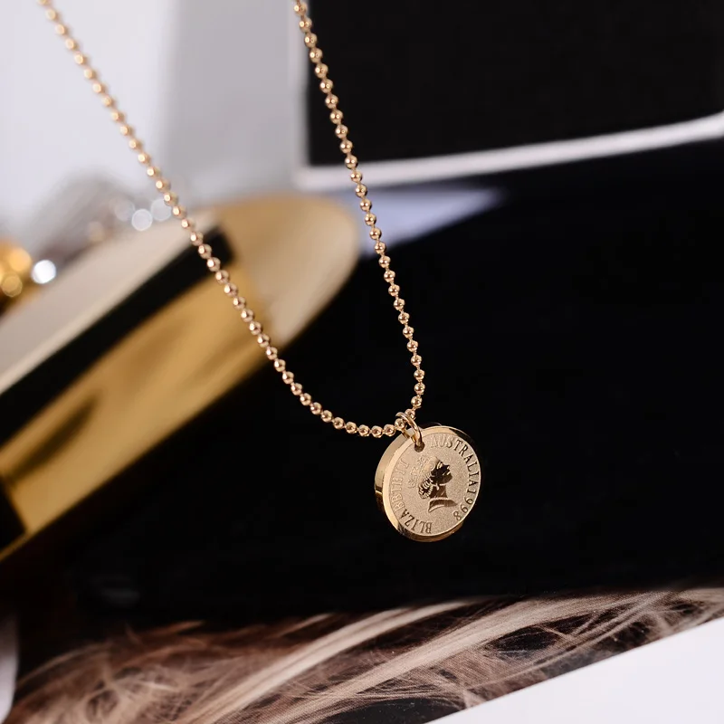 YUN RUO Rose Gold Fashion Vintage Queen Coin Pendant Necklace Titanium Steel Jewelry Woman Birthday Gift Never Fade Wholesale
YUN RUO Rose Gold Fashion Vintage Queen Coin Pendant Necklace Titanium Steel Jewelry Woman Birthday Gift Never Fade Wholesale