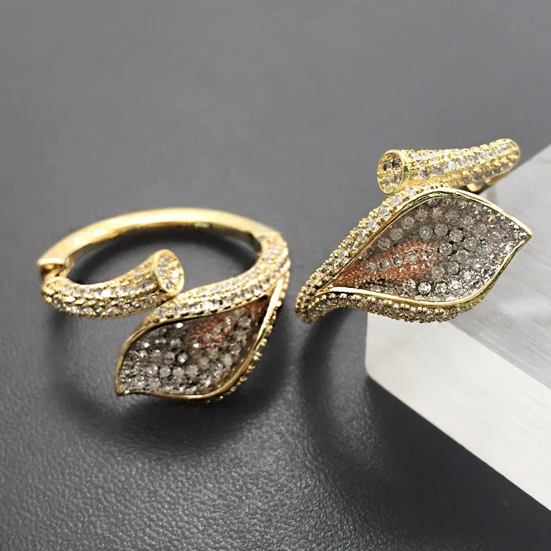 Lanyika Fashion Jewelry Graceful Calla Lily Ear Loops Micro inlay for Bridal Wedding Engagement Luxury Earrings Daily Best Gift
Lanyika Fashion Jewelry Graceful Calla Lily Ear Loops Micro inlay for Bridal Wedding Engagement Luxury Earrings Daily Best Gift