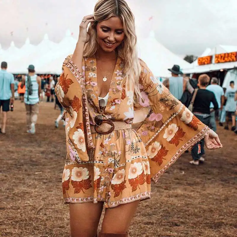 Boho Inspired desert floral kimono for women 3/4 sleeve belt tied boho kimono Open Front beach Top 2019 gypsy summer blouse top
Boho Inspired desert floral kimono for women 3/4 sleeve belt tied boho kimono Open Front beach Top 2019 gypsy summer blouse top